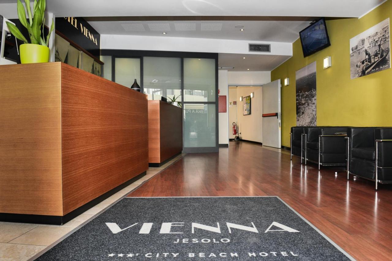 Hotel Vienna Lido di Jesolo Dış mekan fotoğraf