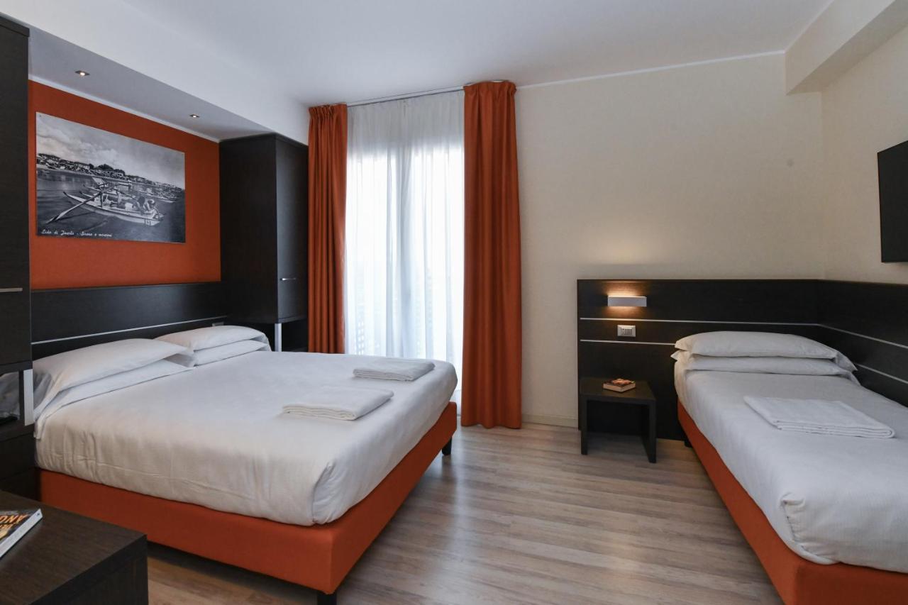 Hotel Vienna Lido di Jesolo Dış mekan fotoğraf