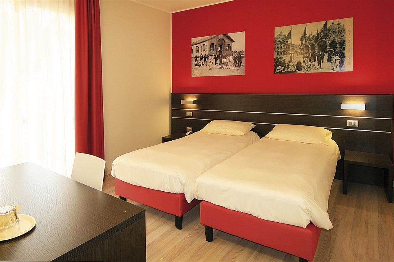 Hotel Vienna Lido di Jesolo Dış mekan fotoğraf