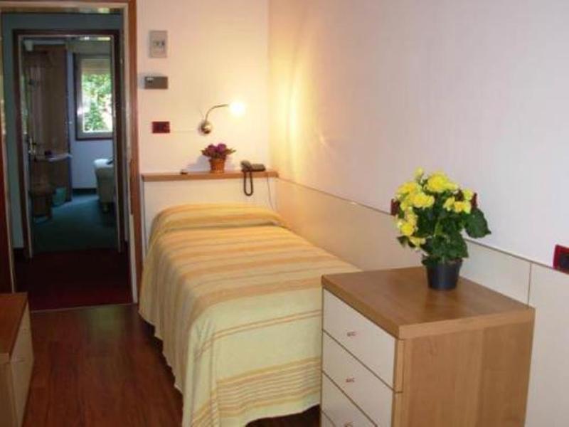 Hotel Vienna Lido di Jesolo Dış mekan fotoğraf